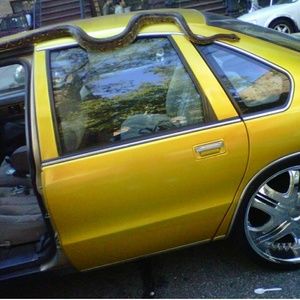 Meet your Posher, Javier